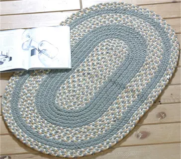BRAIDED RUGS