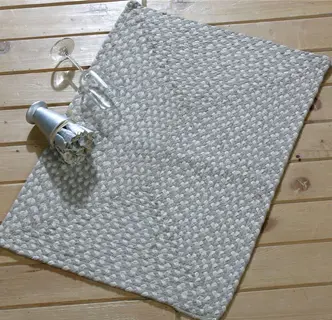 BRAIDED RUGS